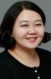 Lee Sun-hee (i) fotoğrafı