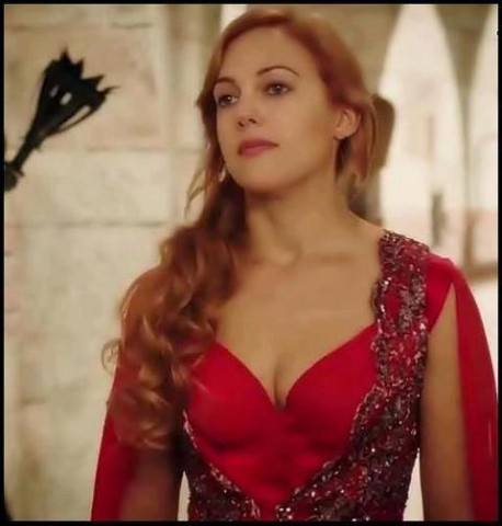 Meryem Uzerli Fotoğrafı