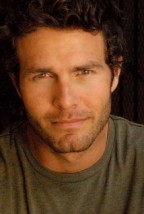 Tom Parker Fotoğrafı