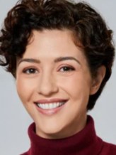 Katie Findlay fotoğrafı