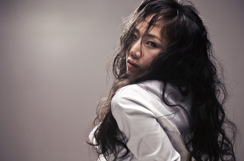 Moon Ji-eun Fotoğrafı