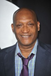 Tony Todd fotoğrafı