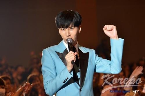 No Min-woo Fotoğrafı