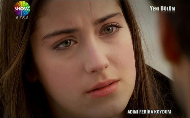 Hazal Kaya Fotoğrafı