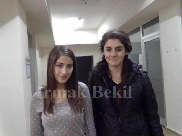 Hazal Kaya Fotoğrafı
