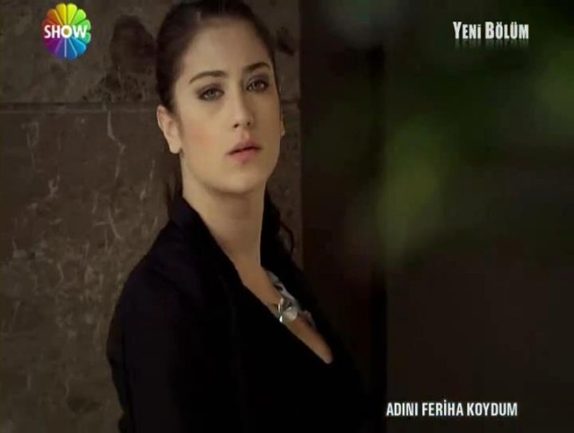 Hazal Kaya Fotoğrafı