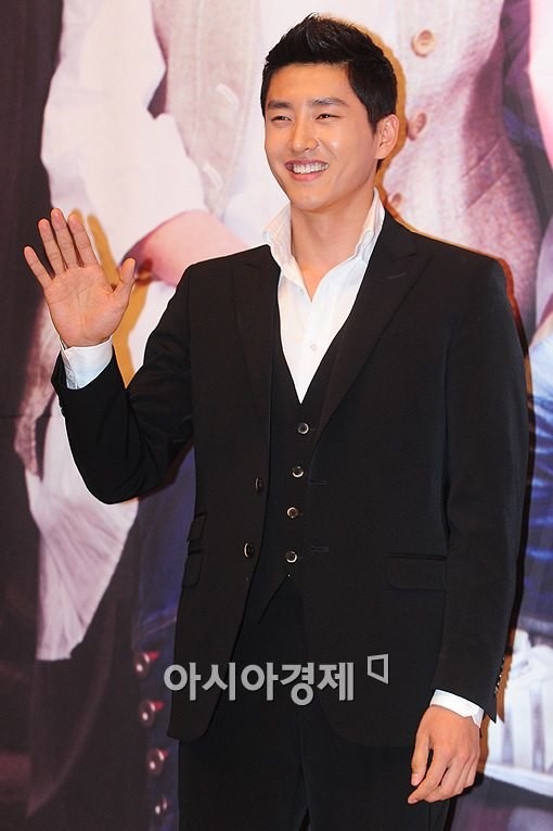 Seo Hyun-woo fotoğrafı