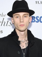 Machine Gun Kelly fotoğrafı