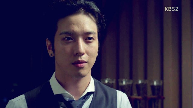 Jung Yong-Hwa Fotoğrafı