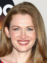 Mireille Enos fotoğrafı