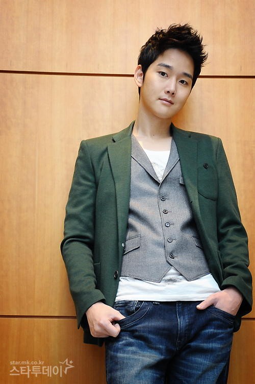 Kang Seong fotoğrafı