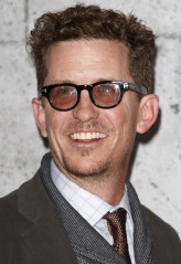 Kieran Mulroney fotoğrafı