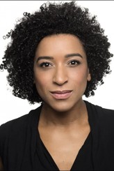 Sarah Paul fotoğrafı