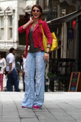 Gizem Karaca Fotoğrafı