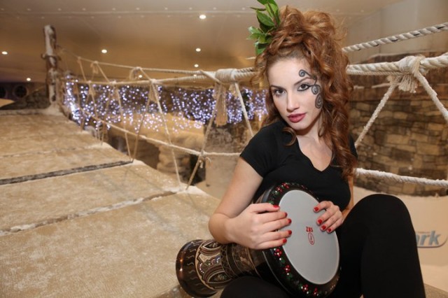 Azra Ece Akderi fotoğrafı