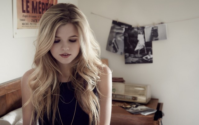 Ana Mulvoy-Ten Fotoğrafı