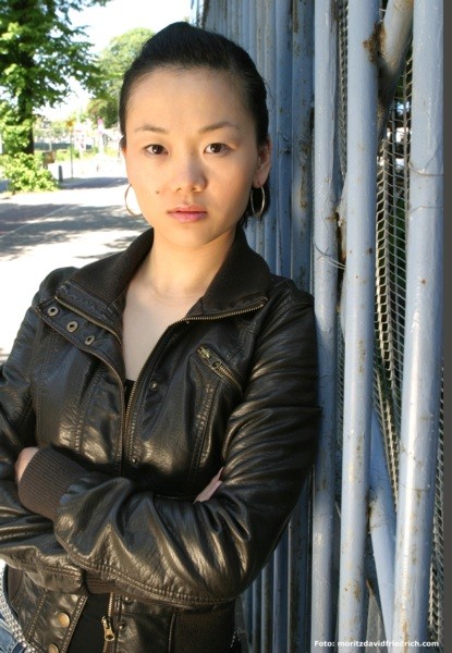 Yvonne Yung Hee Fotoğrafı