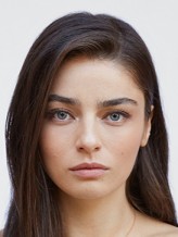 Ayça Ayşin Turan fotoğrafı