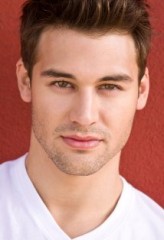 Ryan Anthony Guzman fotoğrafı