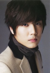 Kim Kyu-jong fotoğrafı