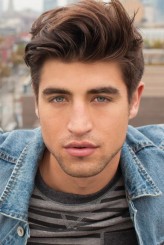 Ben Elliott fotoğrafı