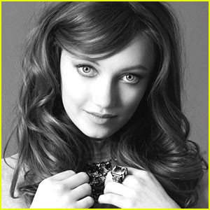 Jacqueline Emerson Fotoğrafı