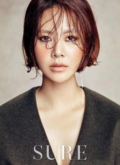 Choi Yoon-young Fotoğrafı