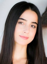 Cemre Burcu Tosun fotoğrafı