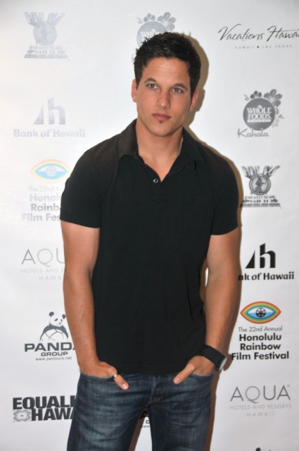 Mike C. Manning Fotoğrafı