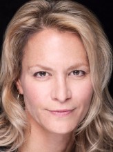 Alexandra Powers fotoğrafı