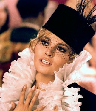 Raquel Welch Fotoğrafı