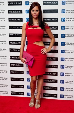 Jessica Jane Clement Fotoğrafı