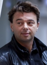 Edward Hall fotoğrafı