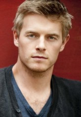 Rick Cosnett fotoğrafı