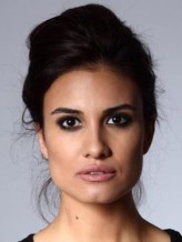 Gizem Soysaldı fotoğrafı