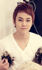 Yong Joon-hyung Fotoğrafı