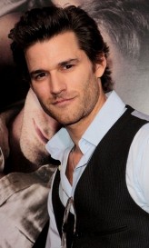 Johnny Whitworth fotoğrafı