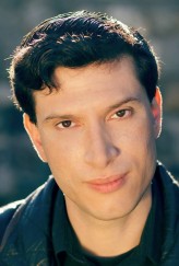 Ken Holmes fotoğrafı