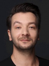 Arın Kuşaksızoğlu fotoğrafı