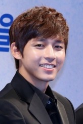 Shin Min-chul fotoğrafı