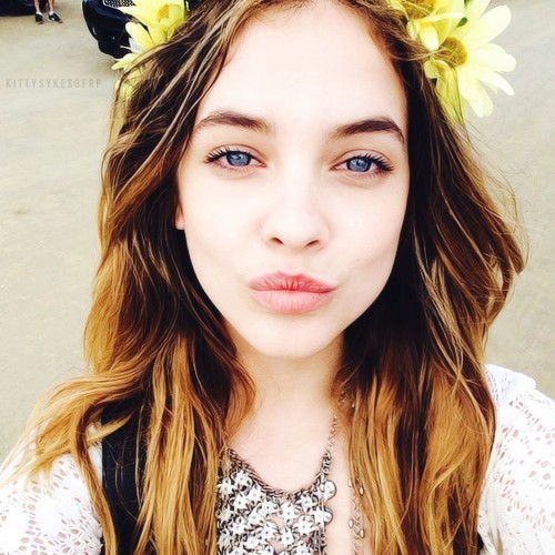 Barbara Palvin Fotoğrafı