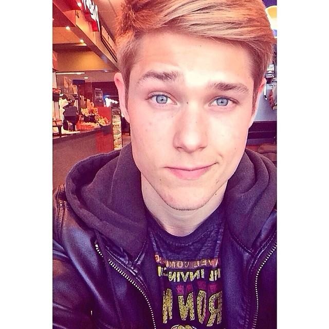 Mason  Dye Fotoğrafı