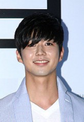 Byun Joon-Suk fotoğrafı