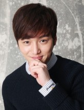 Byun Yo-han fotoğrafı