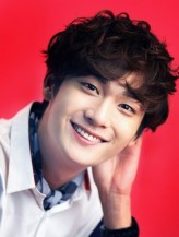 Jo Yoon-woo fotoğrafı