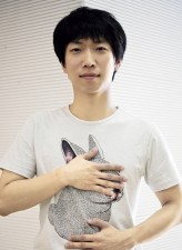 Lee Neung-Ryong fotoğrafı