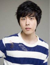 Bae Jin-Sub fotoğrafı