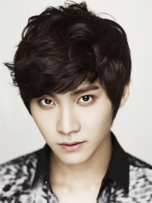 Song Seung-Hyun Fotoğrafı