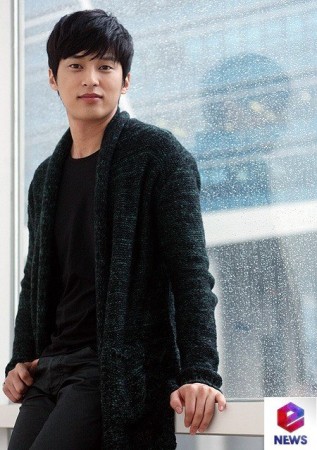 Yoon Sun-Woo Fotoğrafı