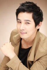 Joo Hee-Joong fotoğrafı